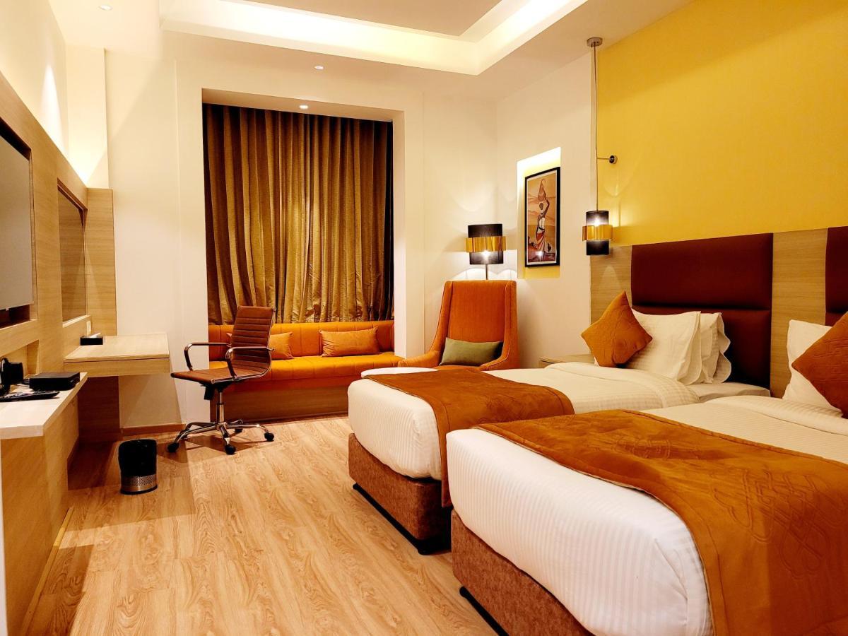 Best Western Vrindāvan Dış mekan fotoğraf